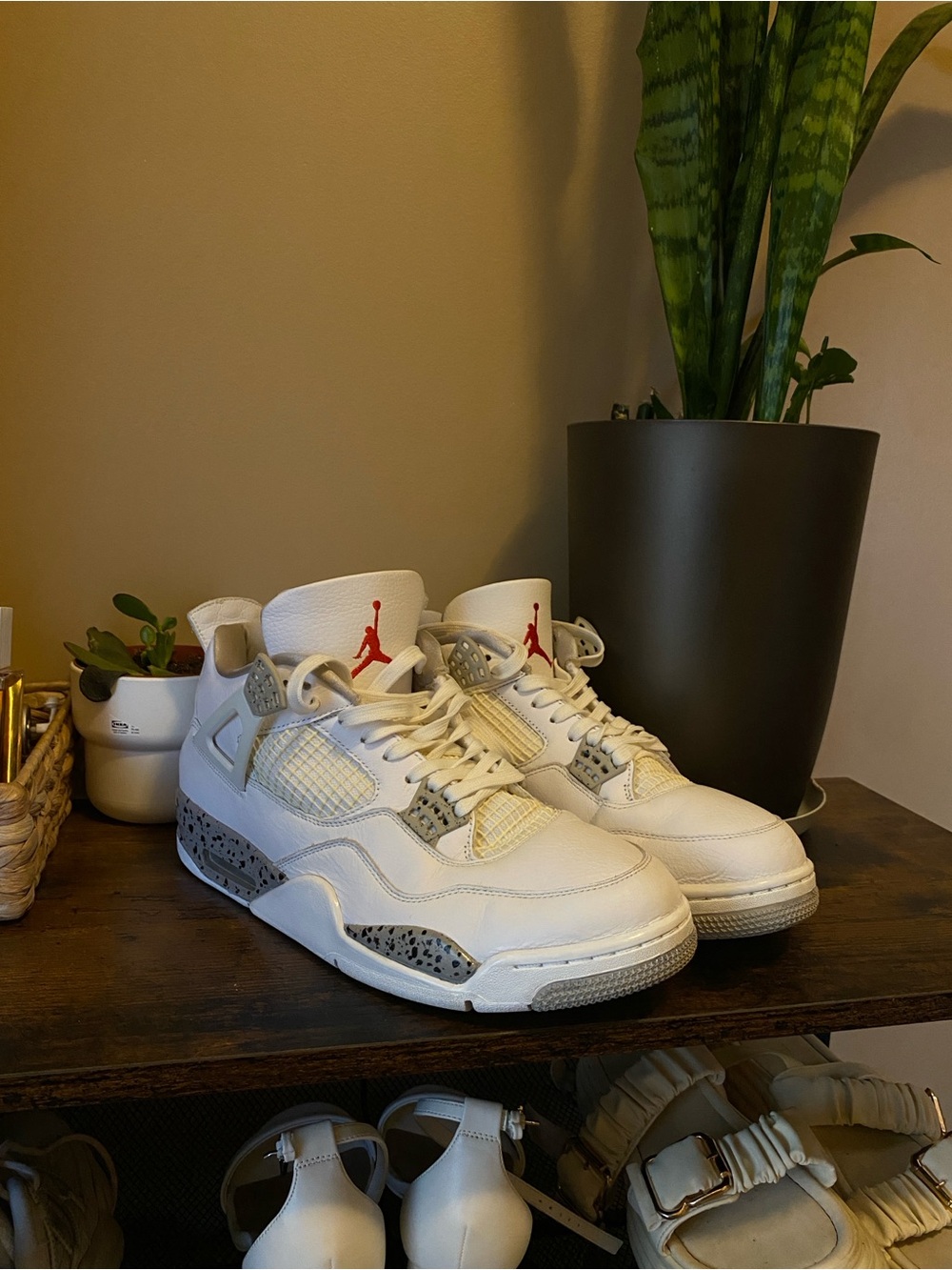 Nike Air Jordan 4 White Oreo Accents Men’s Sneakers